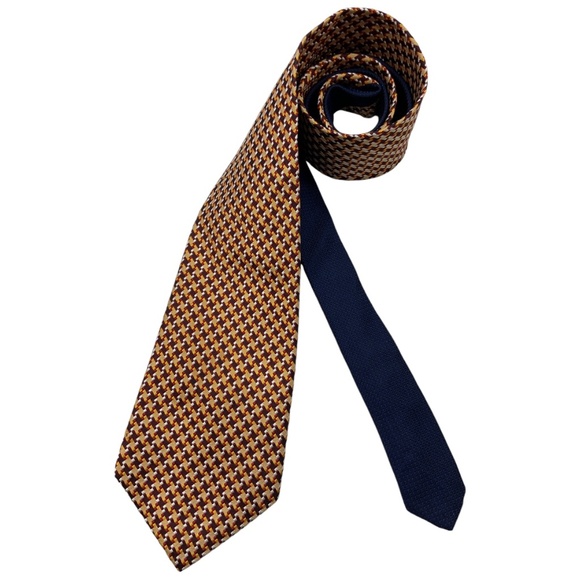TOMMY HILFIGER Multicolor Geometric Silk LUXURY Tie HANDMADE USA - Picture 1 of 6